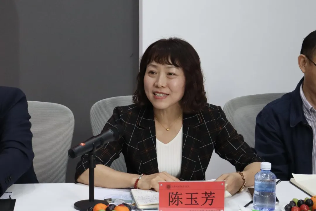 计算机科学与技术学院举行关心下一代工作委员会工作室授牌仪式