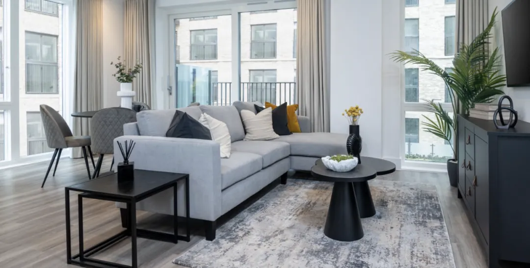 罗斯柴尔德开始卖英国大楼了!市场要变天?一场被误读的资产轮换!