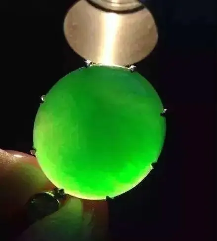 这种舶来玉石已“入侵”市场,很多人都踩坑了,来瞧瞧!