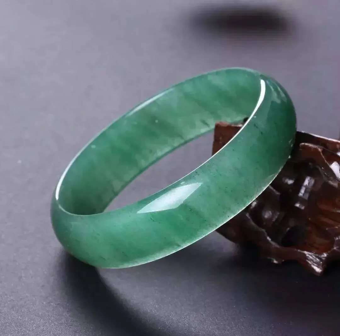 这种舶来玉石已“入侵”市场,很多人都踩坑了,来瞧瞧!