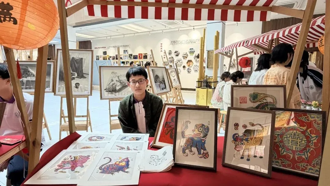 衡水中学 | “艺”物小市场火热开市,快来赶大集啦!