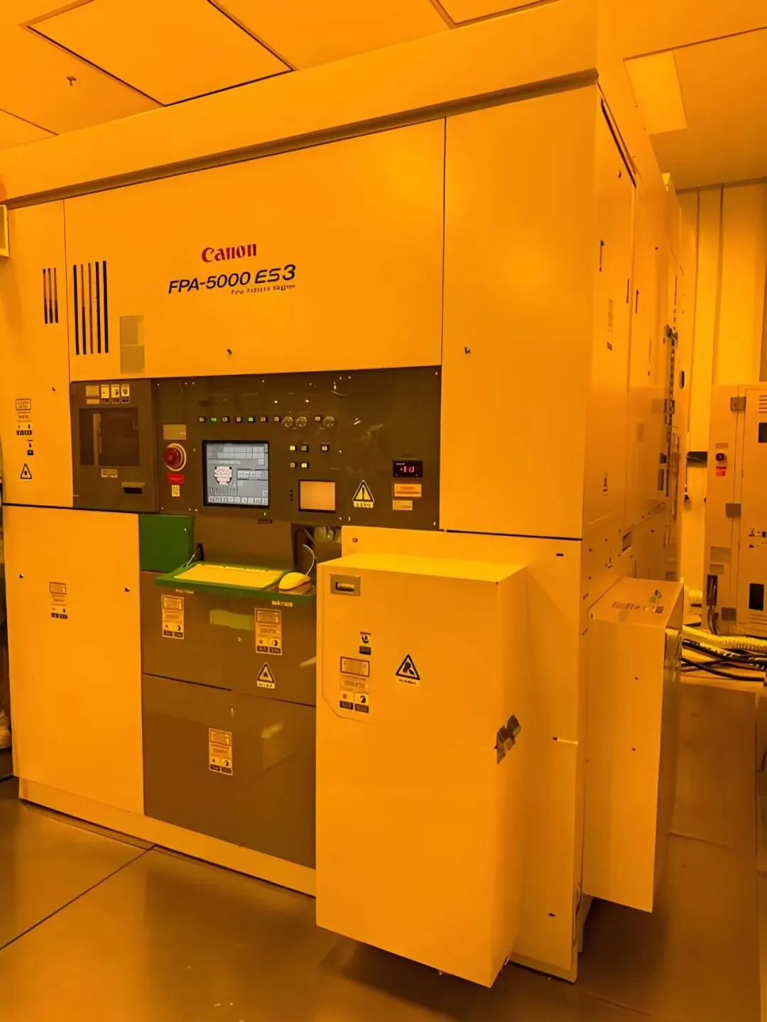 研究报告:全球曝光机产业分类、市场格局及在先进封装领域的应用需求深度剖析