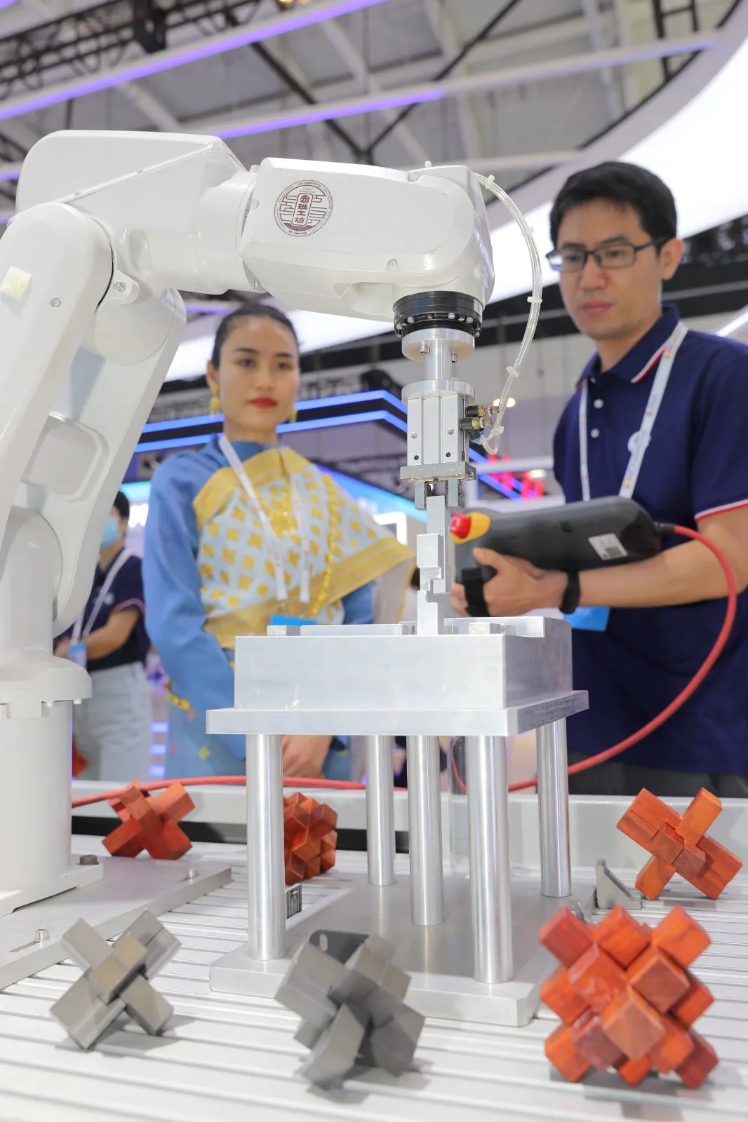 新质生产力调研行丨连续三年市场占有率全国第一 滨城这家并联机器人企业闯出自主可控“中国路径”