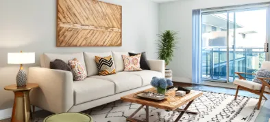 多伦多公寓市场三十年首次零开盘:供需结构失衡的深度解析