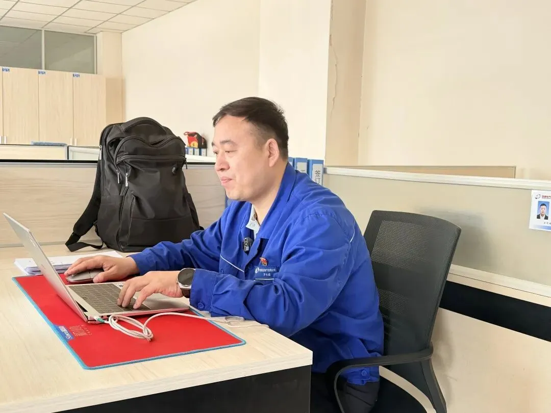 榜样就在身边|尹大成:一位技术尖兵的营销状元路