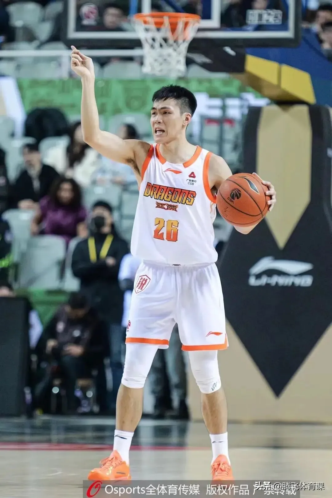 CBA下赛季转会市场引爆!5位球员成哄抢焦点,实力+性价比搅动联盟格局