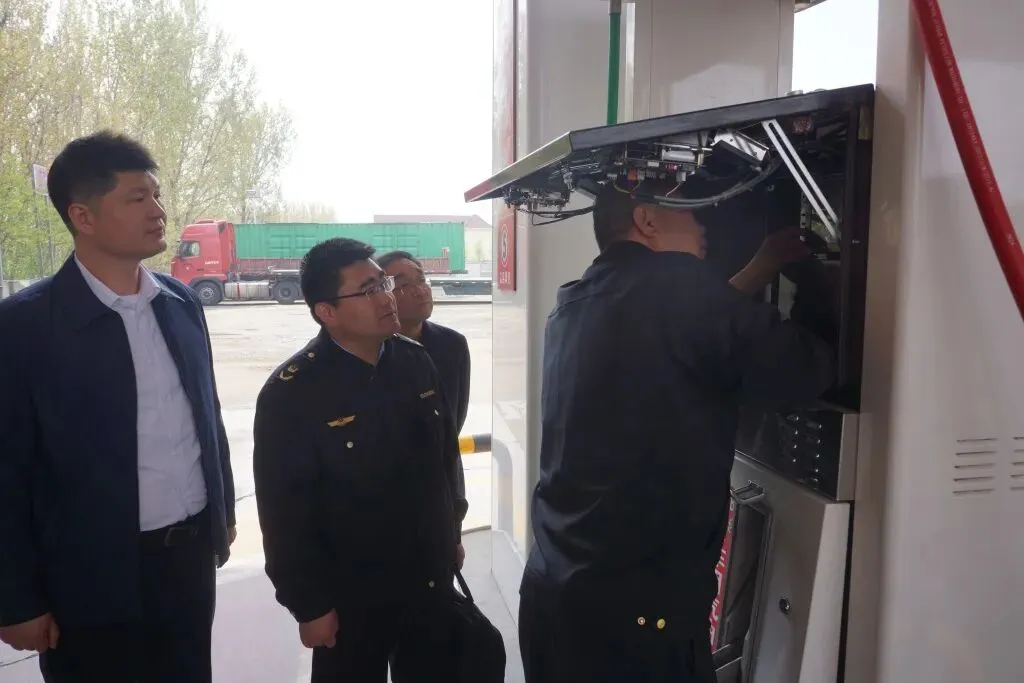 规范成品油市场计量秩序,胶州市场监管开展加油站计量专项监督检查