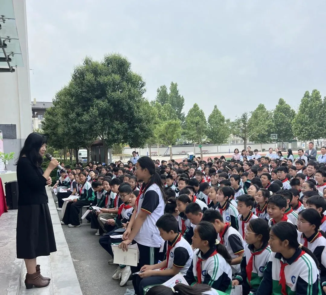 会洗牌吗?中考作文书市场推“陈”出“新”