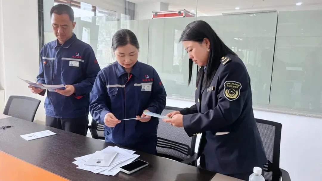 【知识产权】准旗市场监管局准格尔经济开发区分局开展知识产权质押融资政策宣传进企业活动精准赋能优化营商环境