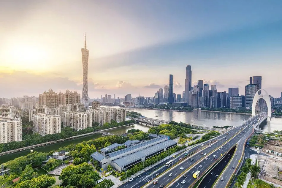 2026.04.21 广州上新市场推广业务员、化妆原料销售、外贸业务员,年终奖金、餐费补贴、每年旅游,快来投递!