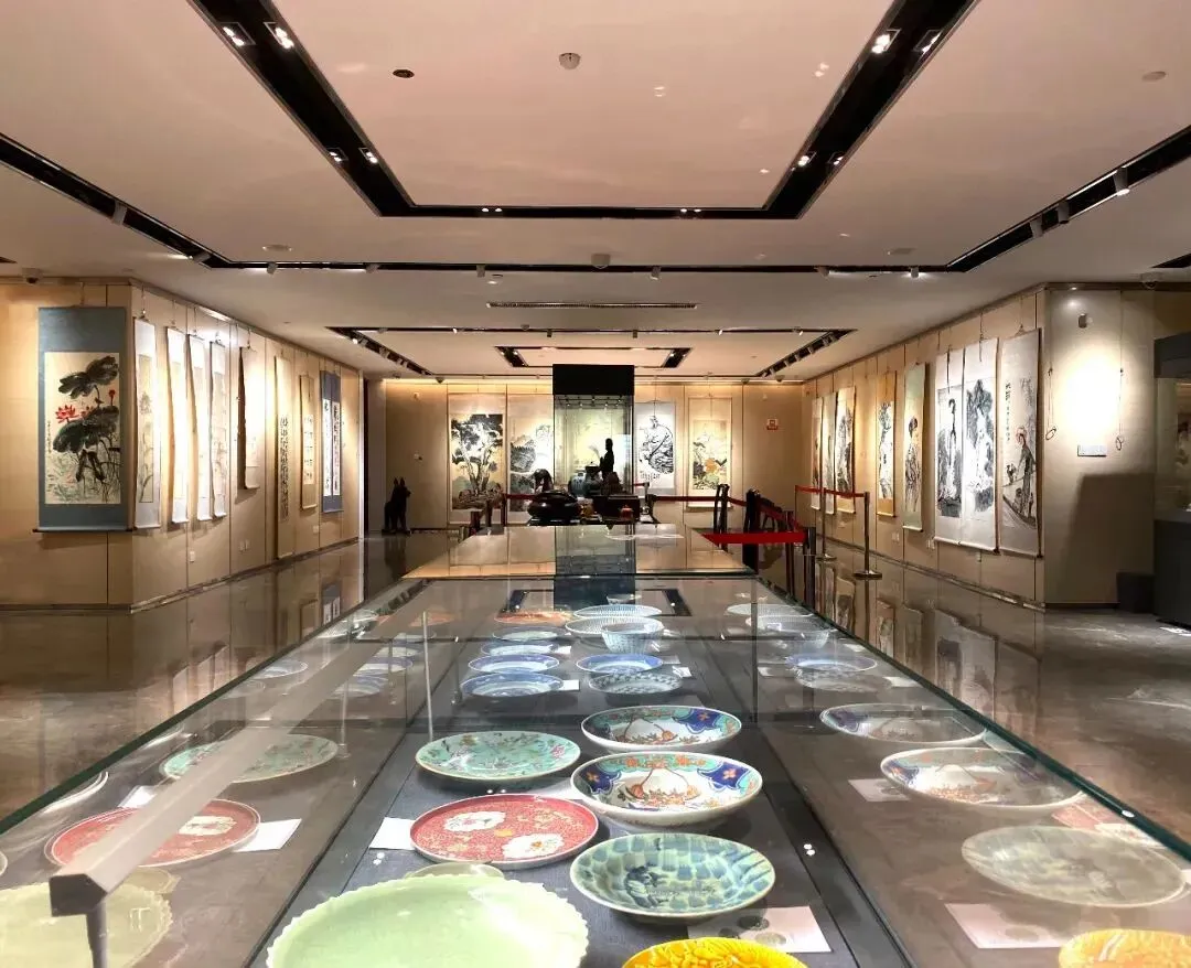 预测2026年艺术品拍卖市场将有哪些走势?