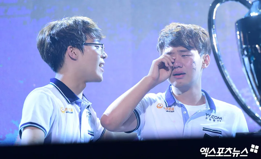 当收视率只剩下T1,过度营销扼杀了他们本该有的“宿敌”