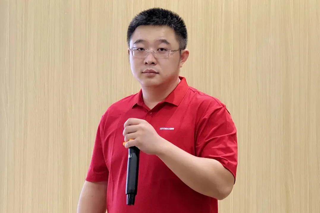 精英集结,共绘蓝图——2024年营销中心年中会议