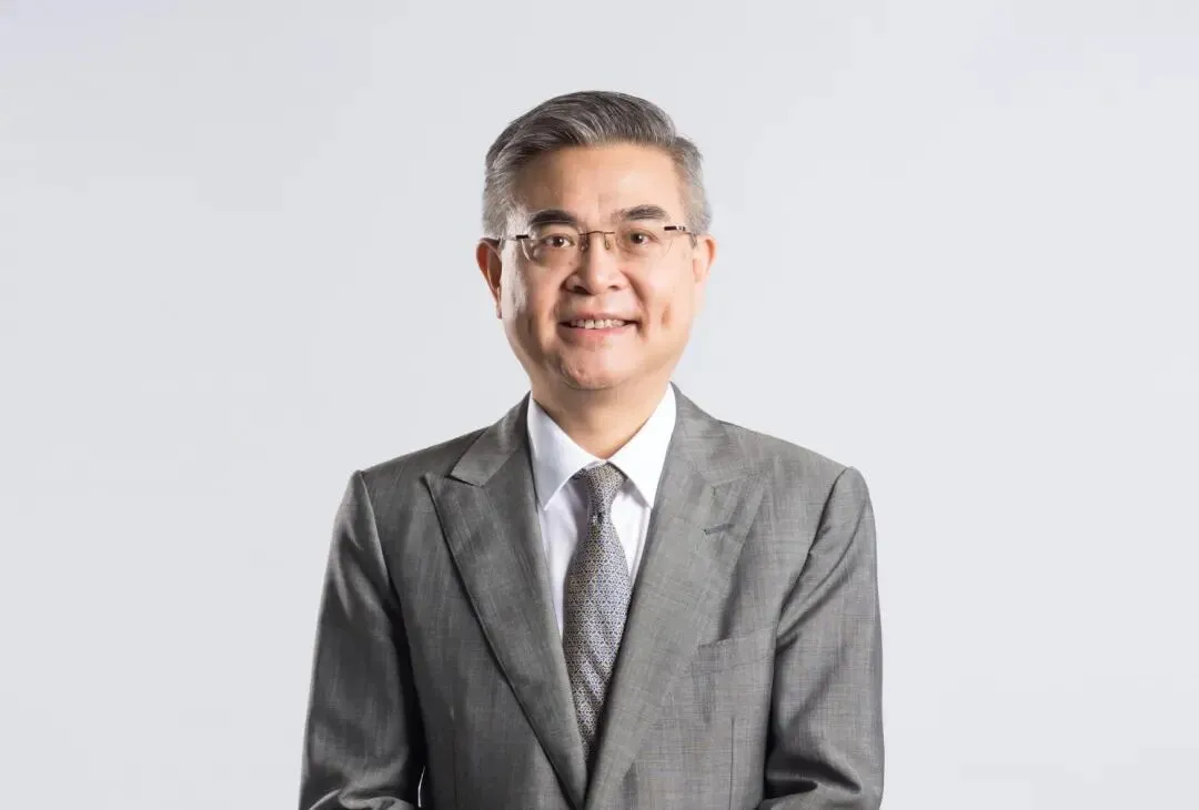 肖耿:不要把政府与市场对立起来看,而应当互补看