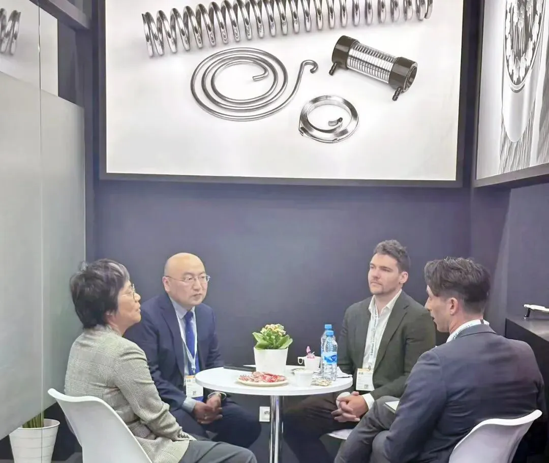 法尔胜供应链集团展示制造能力,连接全球市场