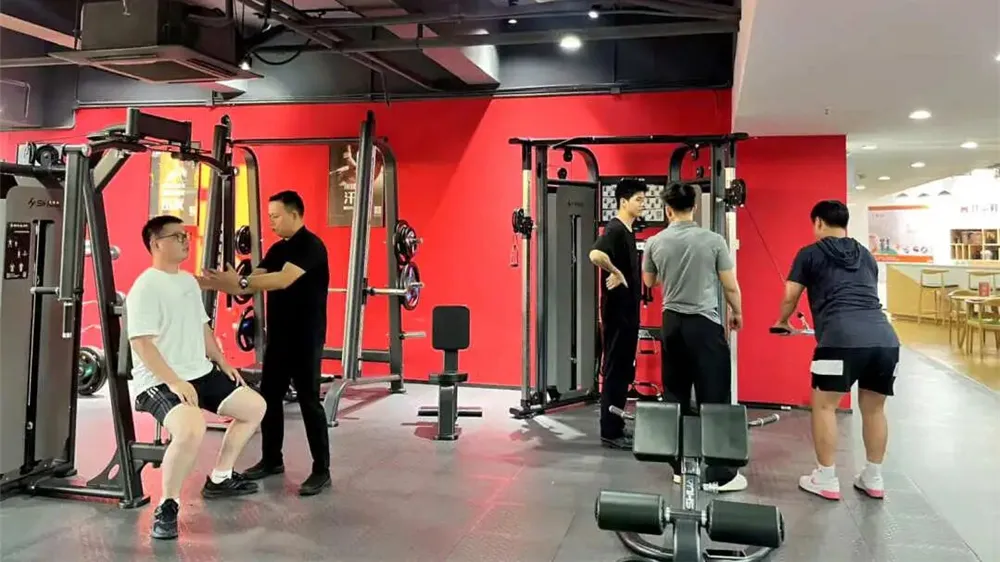 【党建引领】红心服务 市场共建——晋江国际鞋纺城“党建+”邻里中心惠商利民纪实