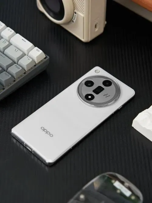 中国手机市场重新洗牌:OPPO第四,苹果第二,华为重返国内第一