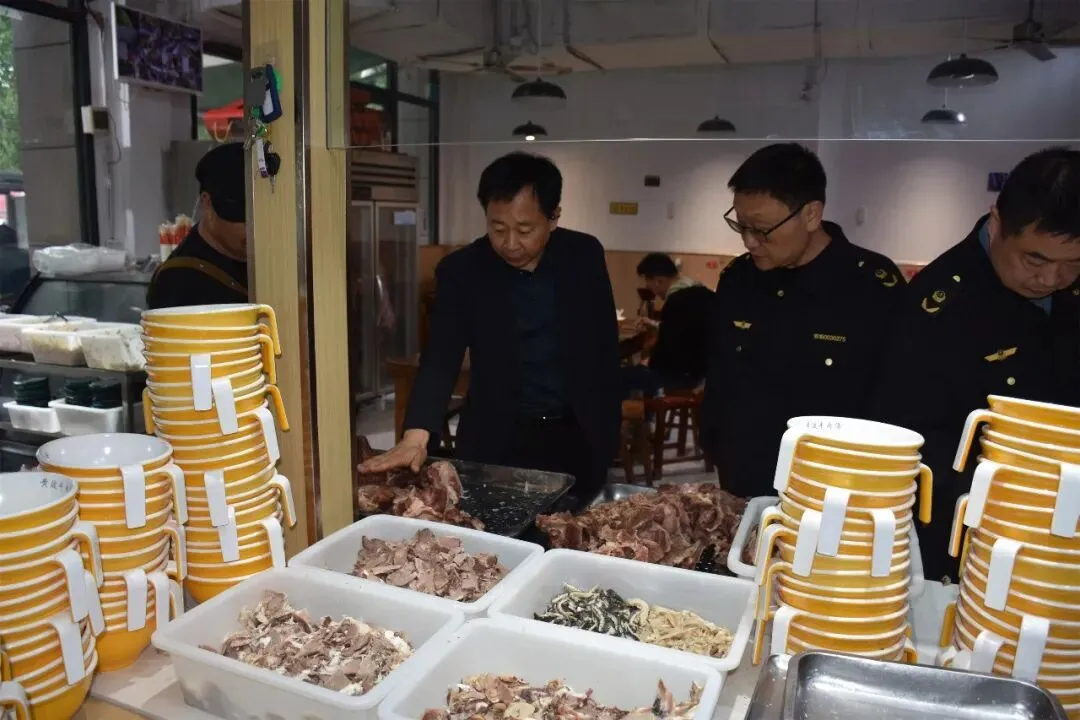 南阳市市场监管局宛城分局开展肉制品专项检查 守护群众饮食安全