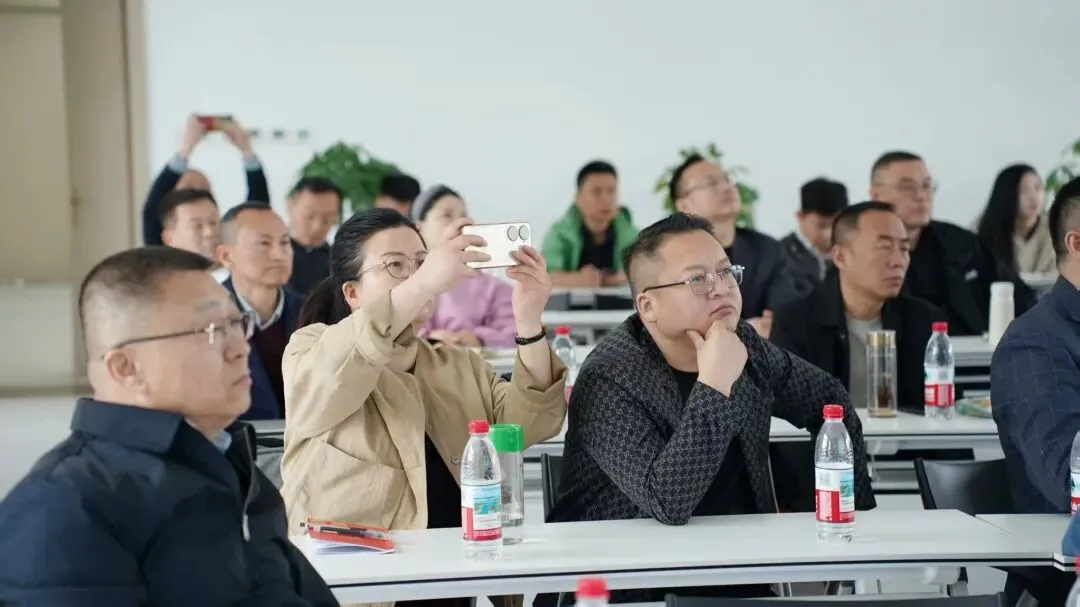 纤仔全品纤维营销中心正式成立 开启科学补纤全国化布局新征程