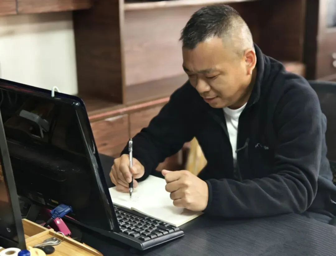 “党建引领·资产增效”营销先锋系列林炳海:深耕资产攻坚 实干笃行增效