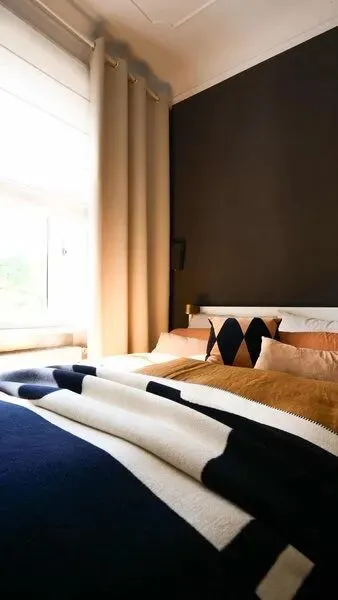 88㎡柏林老公寓,53岁营销总监Nicole混搭出全网最有＂人味＂的家