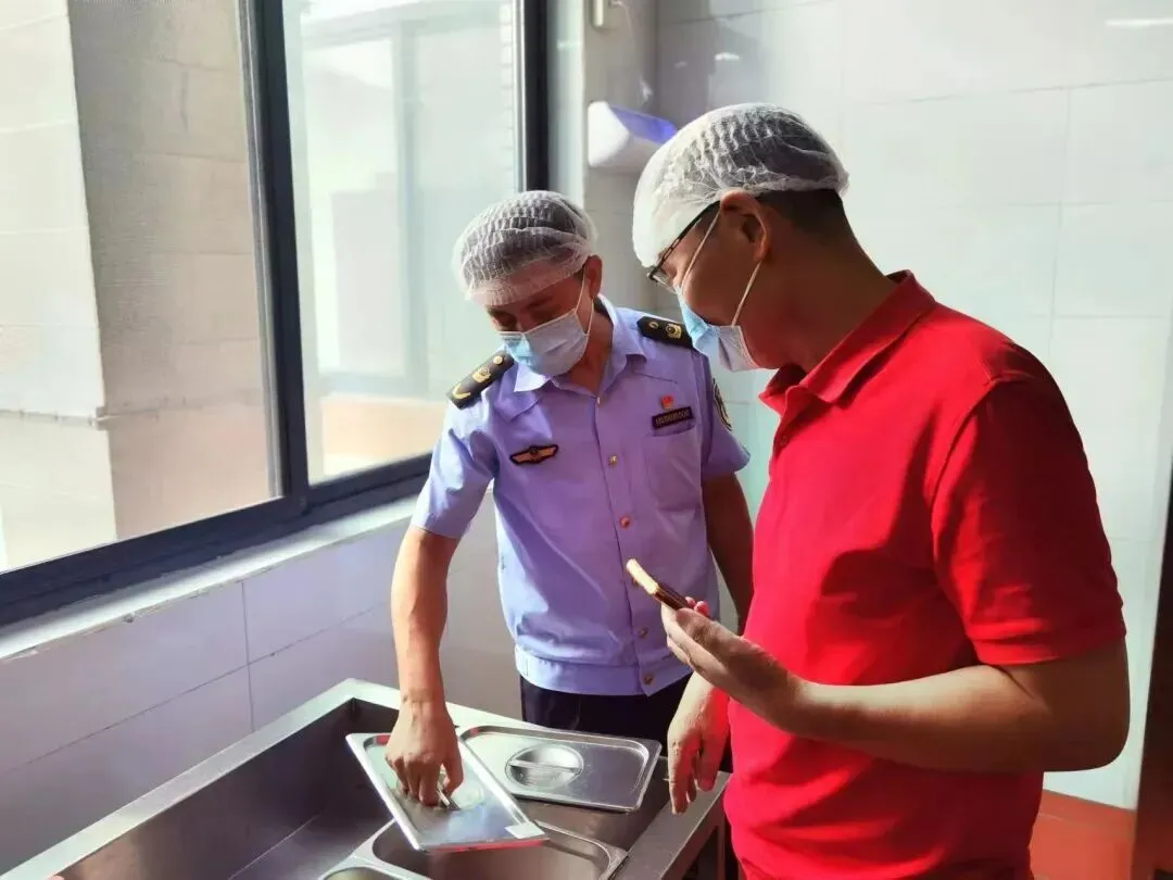 《市场监督管理》半月刊|组建风险评估员队伍 提升食安隐患排查防控能力