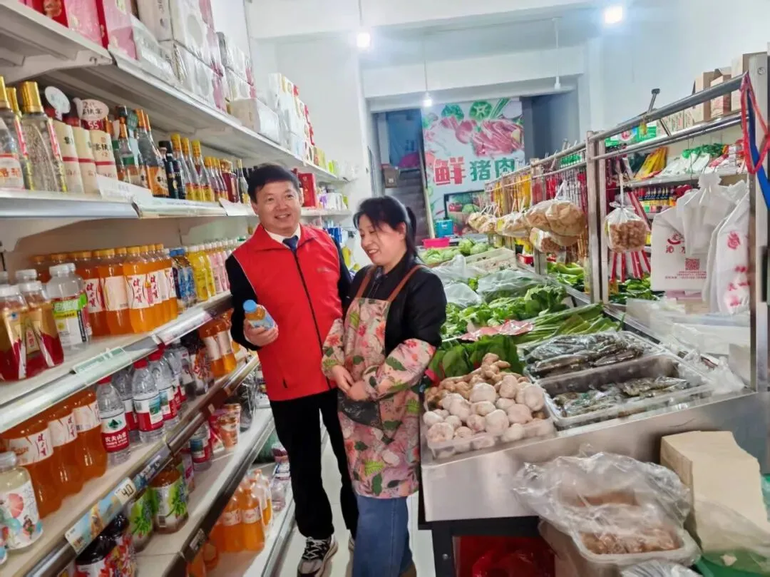 综合营销标兵丨坚守初心映初心 余热生辉践使命