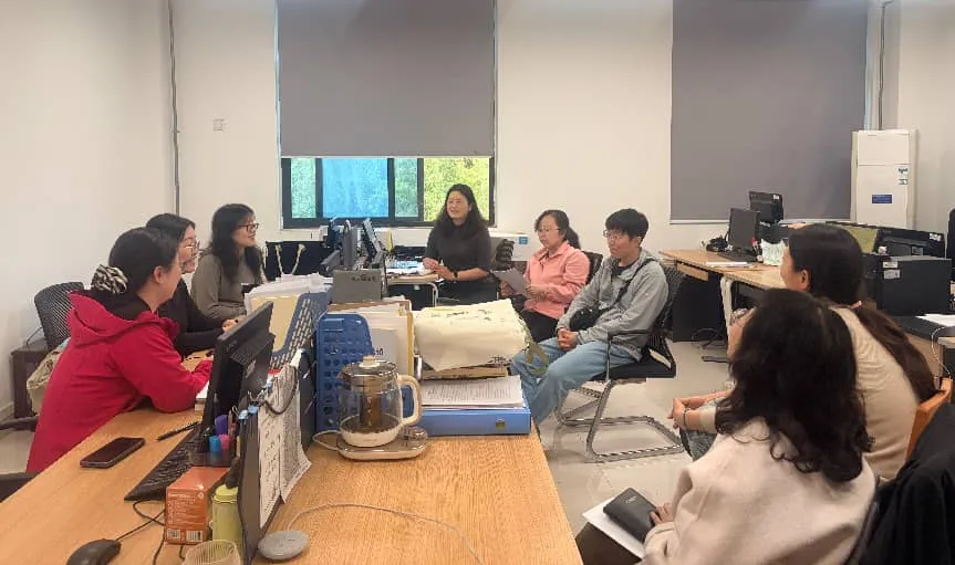 数字营销教研室召开人才培养方案修订专题研讨会