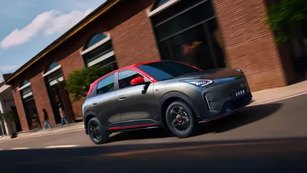 8万内小车市场断崖失速,自主新能源“小车依赖症”何解?