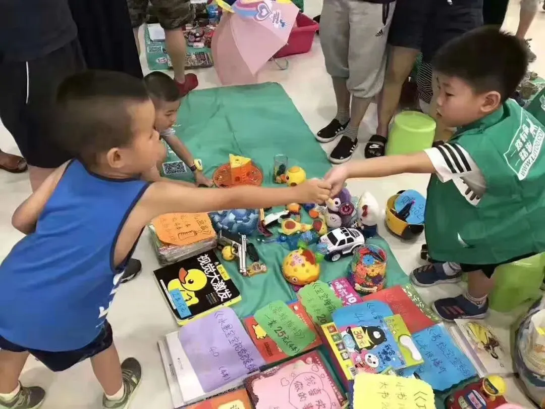 五一跳蚤市场营业啦!5月5日,周二下午,物品大交换!地点:八佰伴(中山路店)