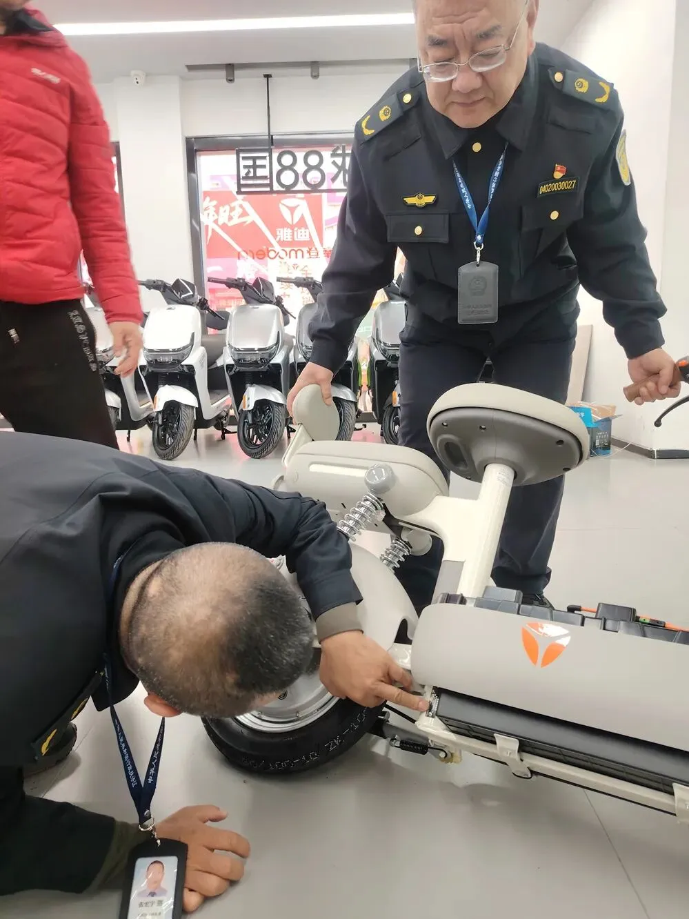 专项检查!大同严防不合格电动自行车流入市场…