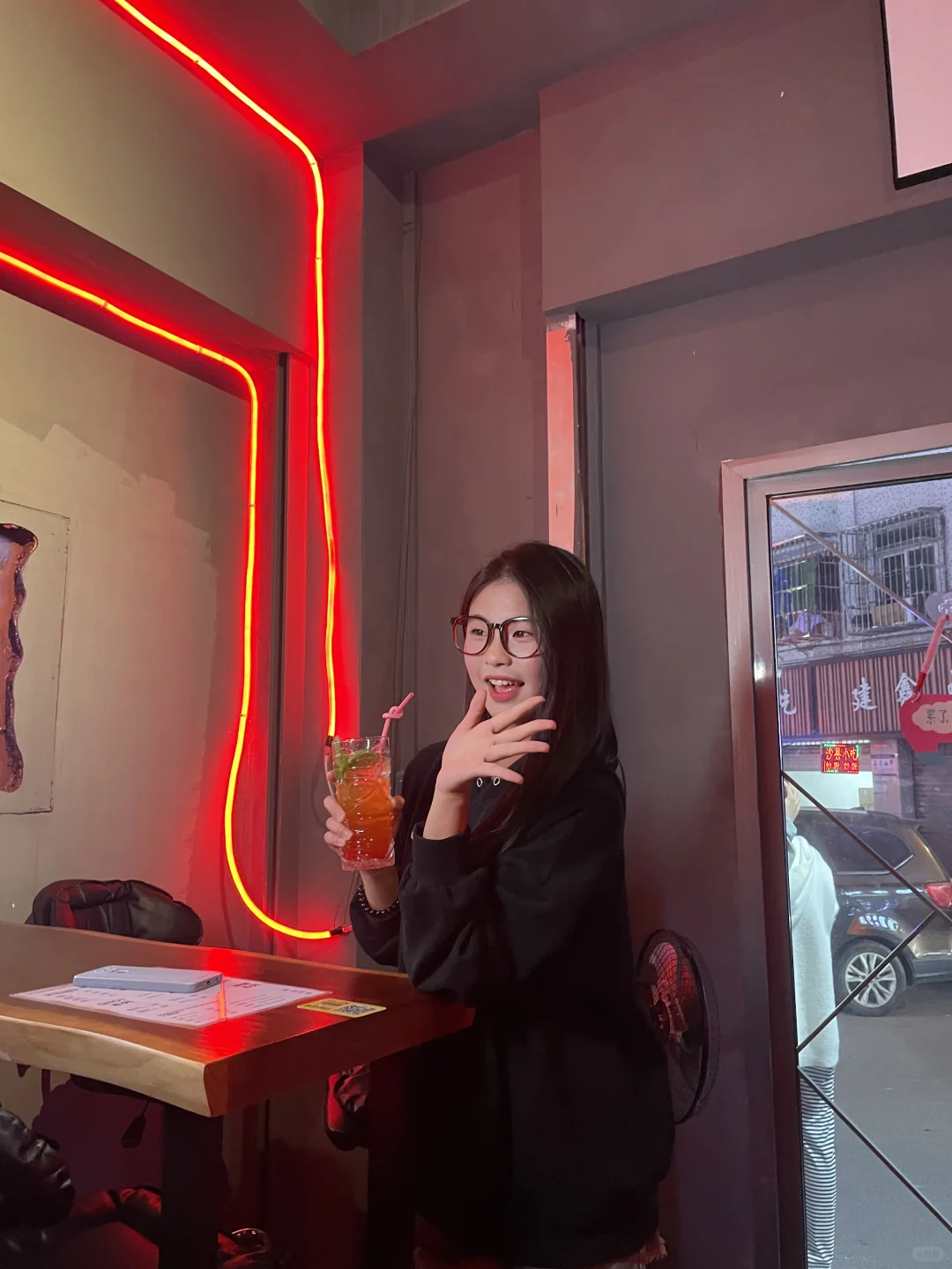40平小酒馆，试营业5天赚了12569元?