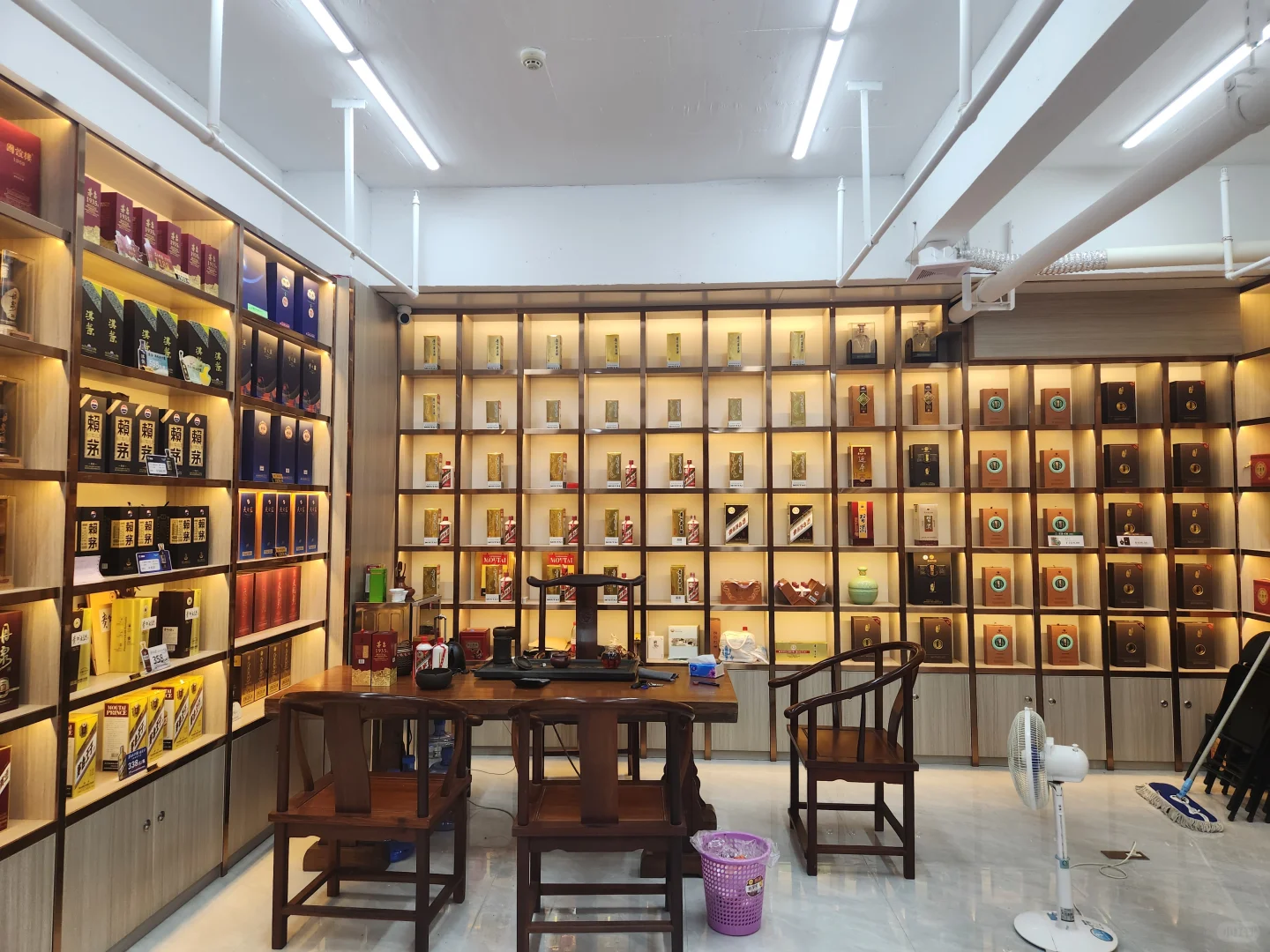 经济下行烟酒店将何去何从？