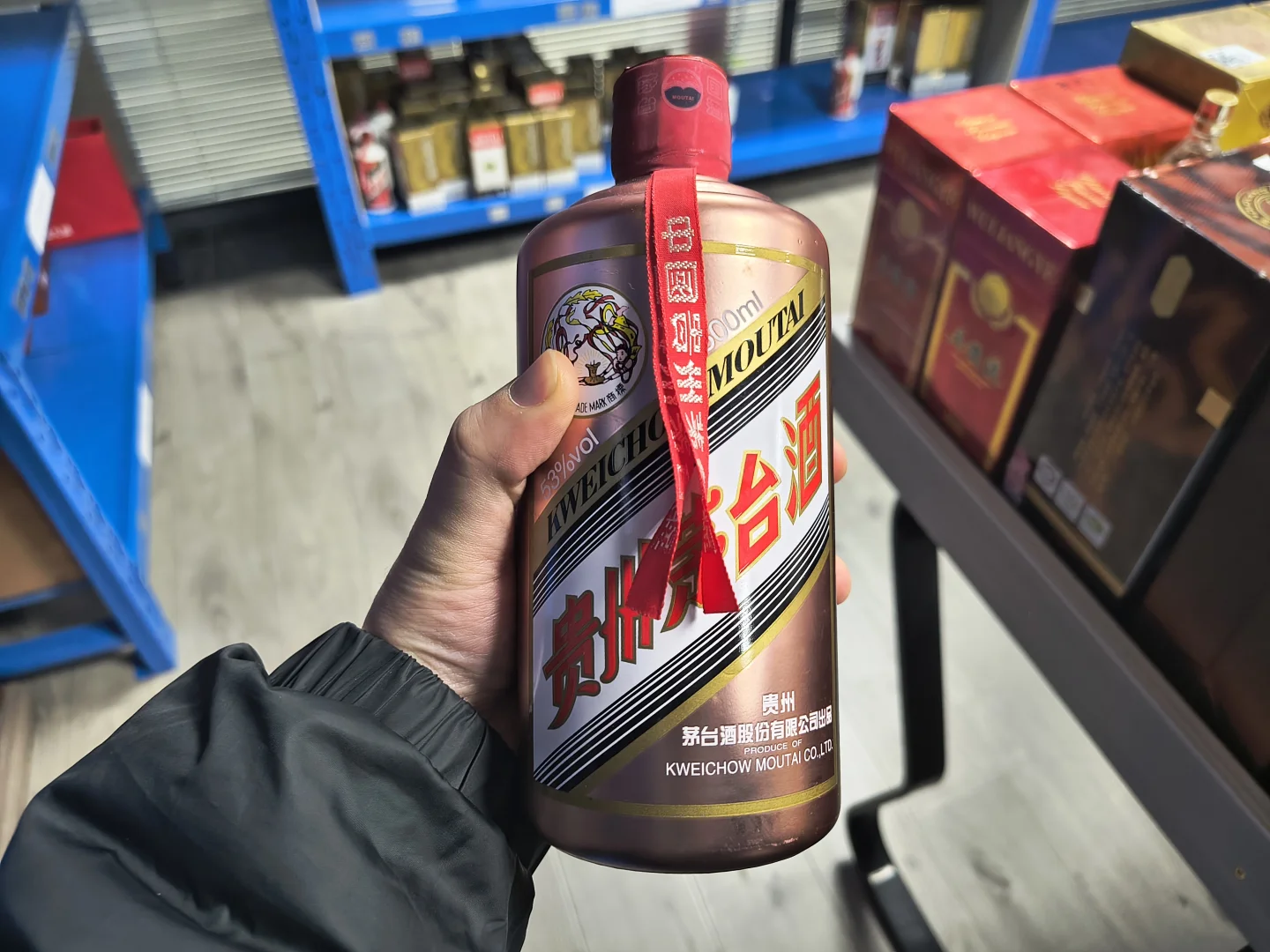 想知道贵阳茅台酒回收价格的联系我