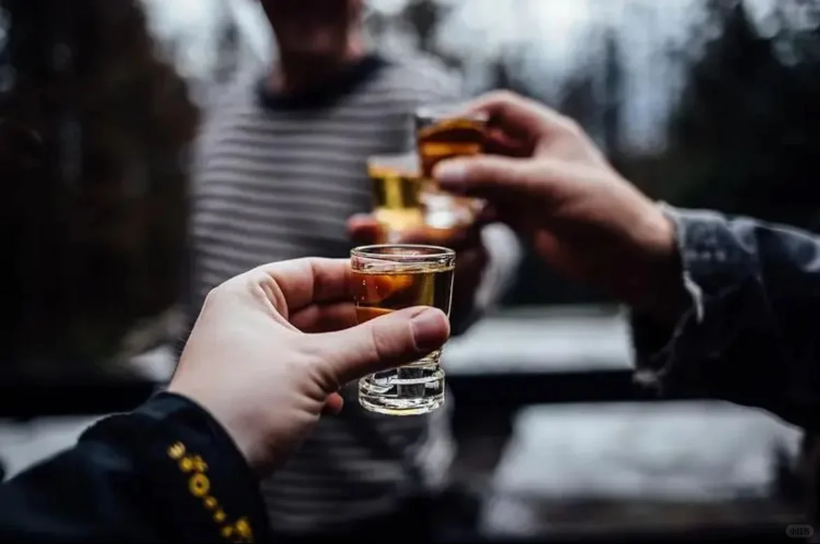 卖酒这件事为什么会有人觉着专业比商业重要