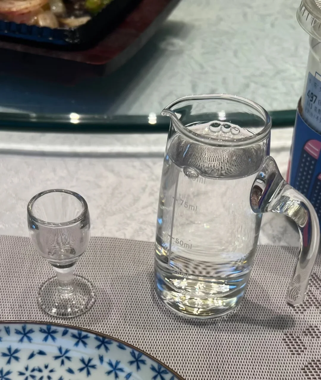 日渐沉迷白酒