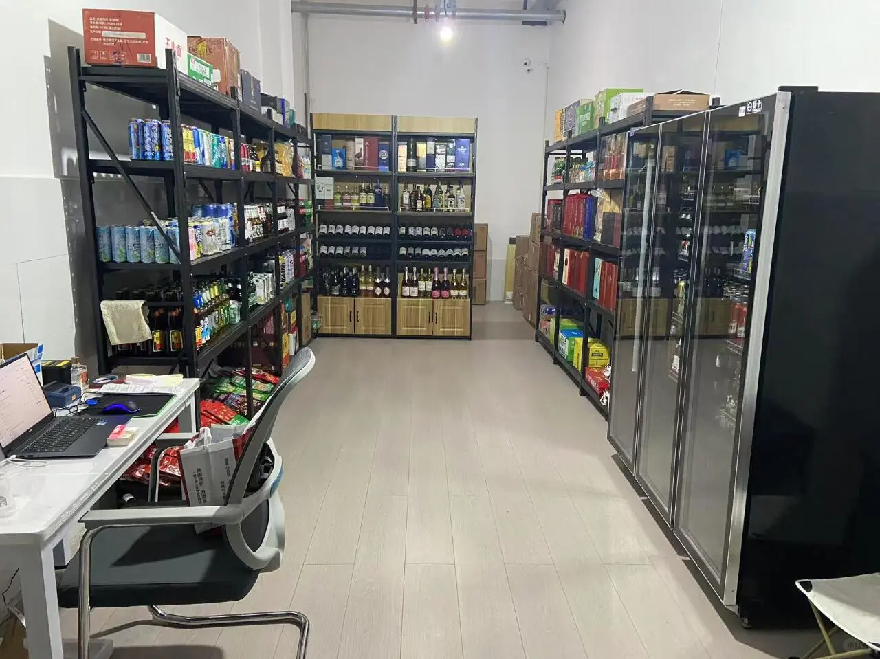 线上酒水超市好做吗？大家进来聊聊。