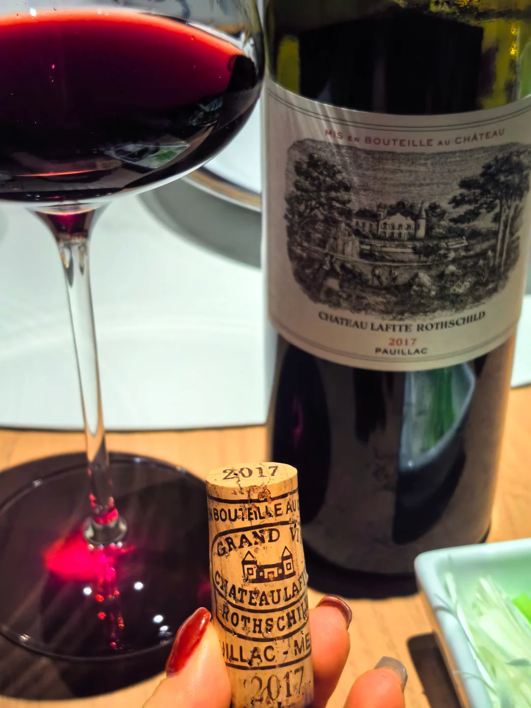 开瓶2017年大拉菲，杀幼了?但稳重优雅！
