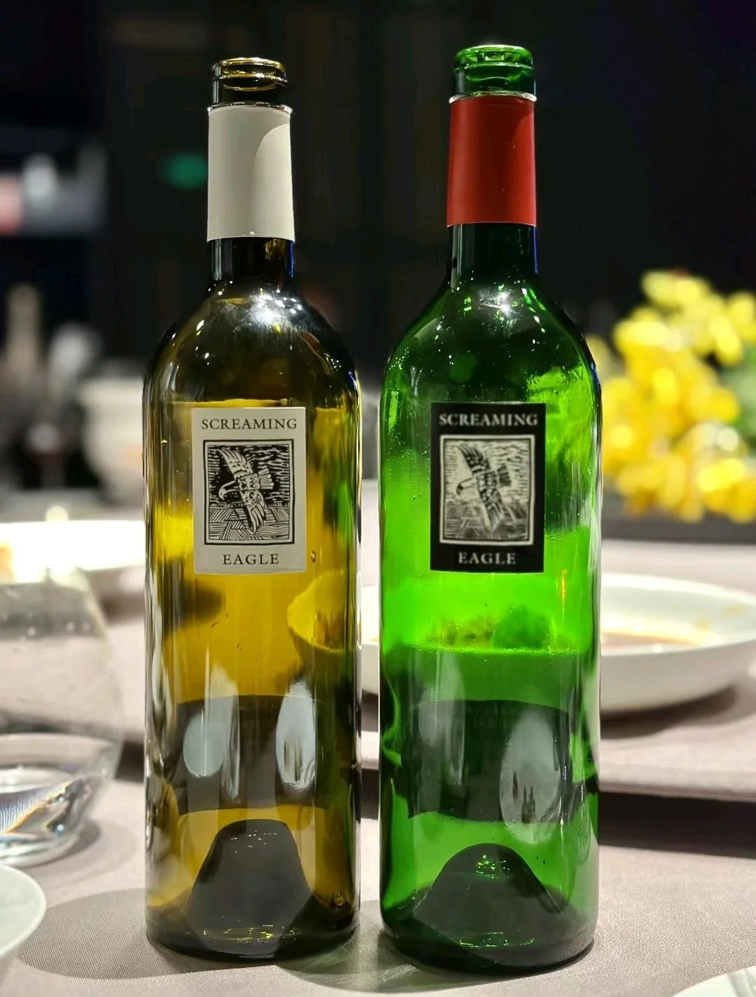 开了两瓶啸鹰，完美? 高级葡萄酒
