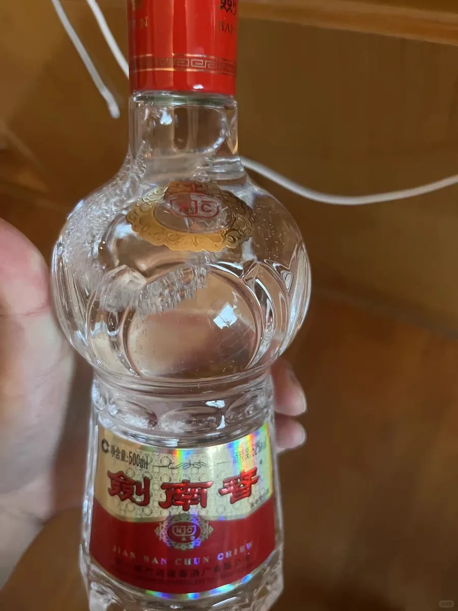 说实话，水晶剑已经是普通人的天花板了…