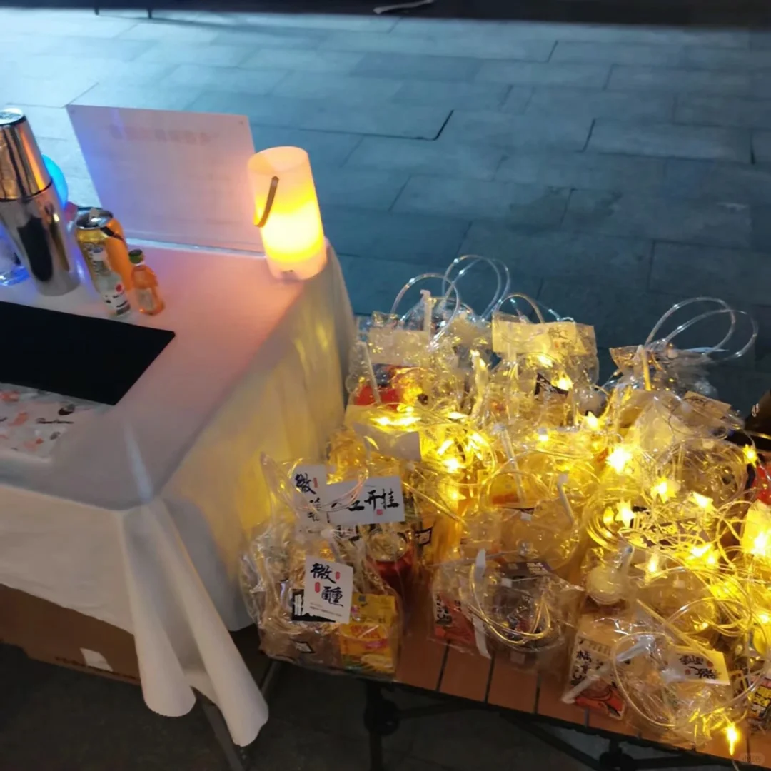 适合大学生的创业项目!摆摊3小时500!