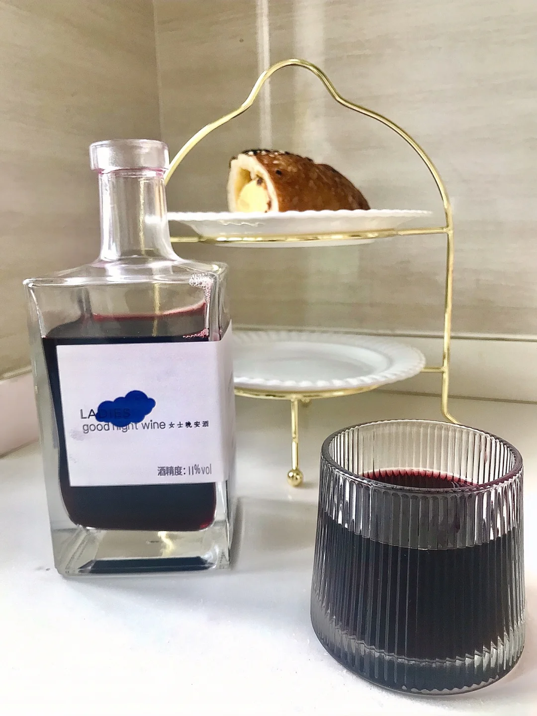 红葡萄酒?一口沦陷！真的好好喝！很难不爱