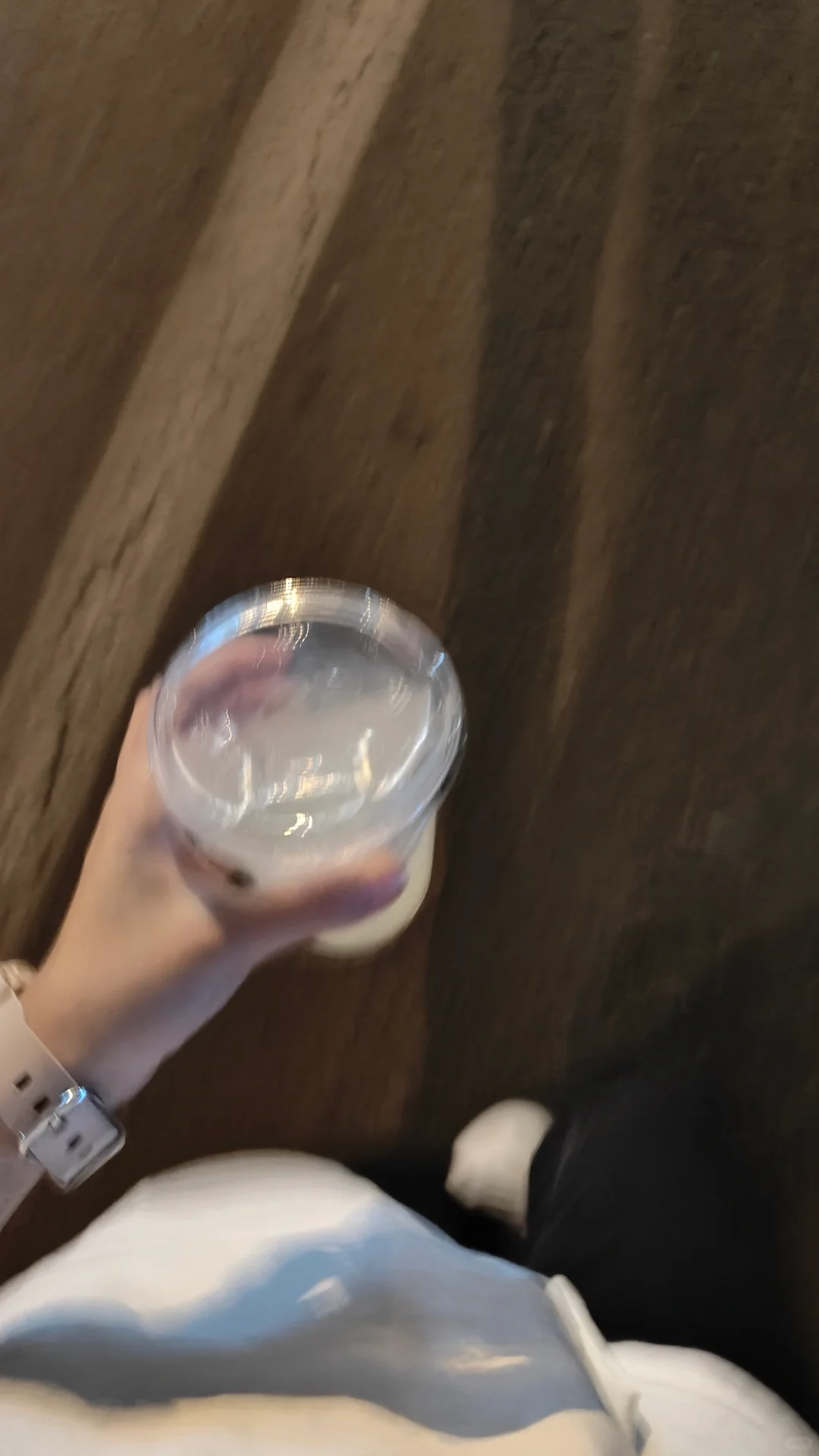终于知道为什么酒鬼都喜欢喝白的了。