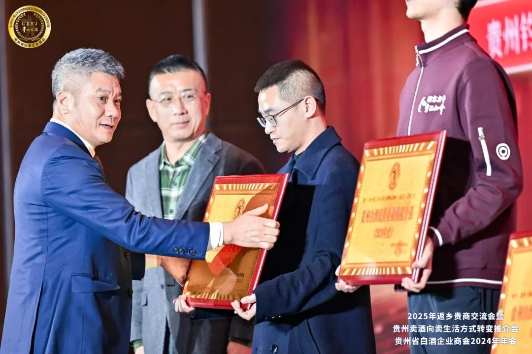 只有纳税才显得企业的实力