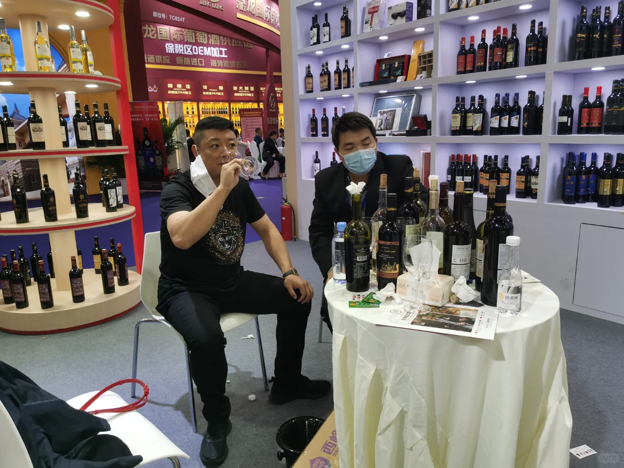 解锁一人供应链，糖酒会的葡萄酒新势力