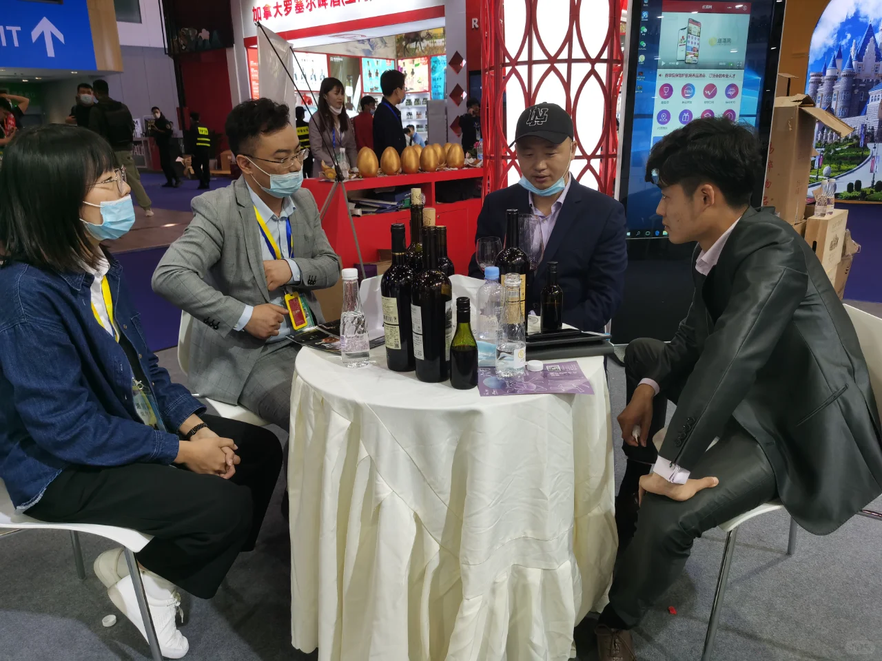 成都糖酒会，一人供应链葡萄酒实力绽放