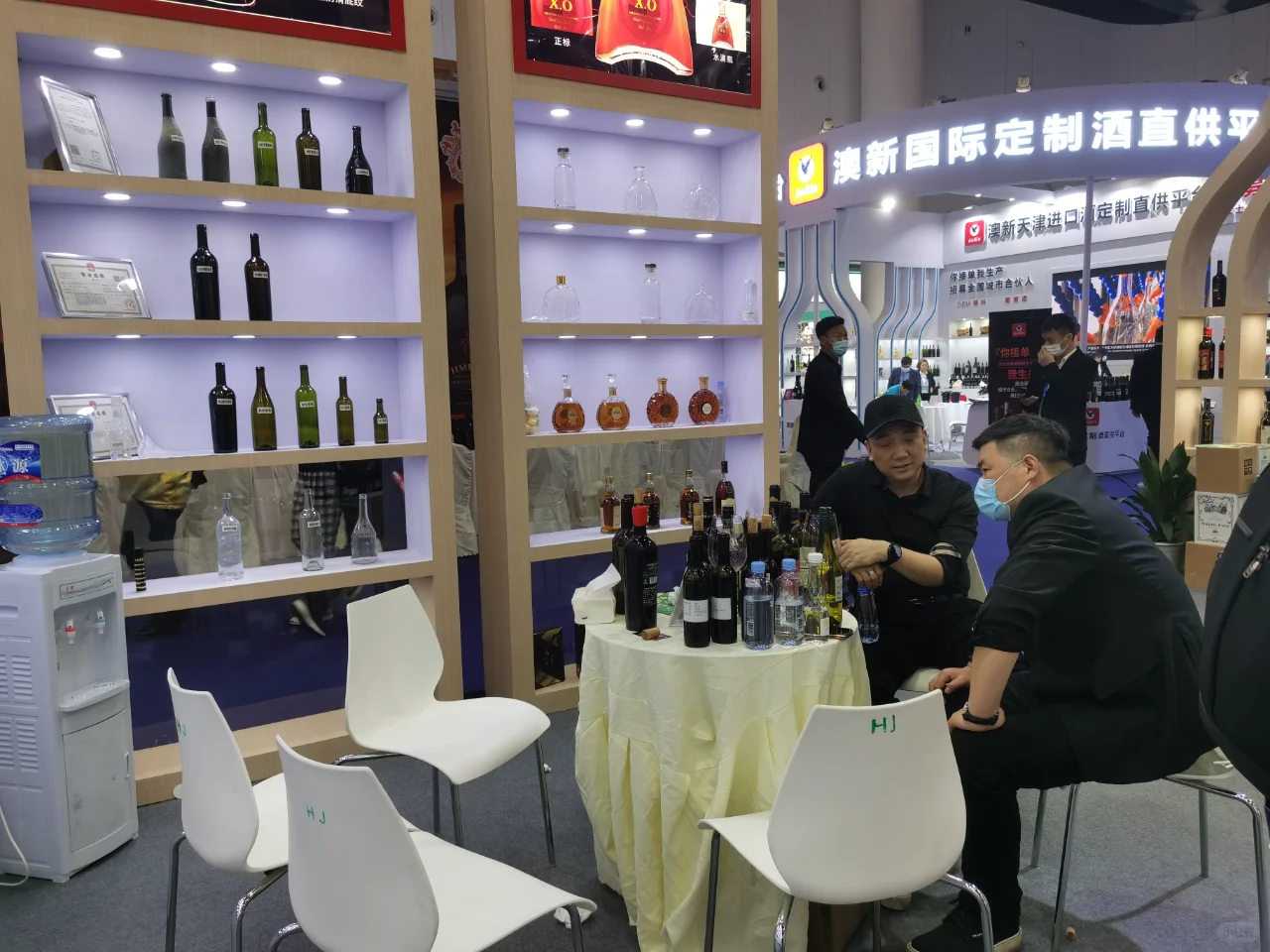 成都糖酒会，一人供应链葡萄酒实力绽放