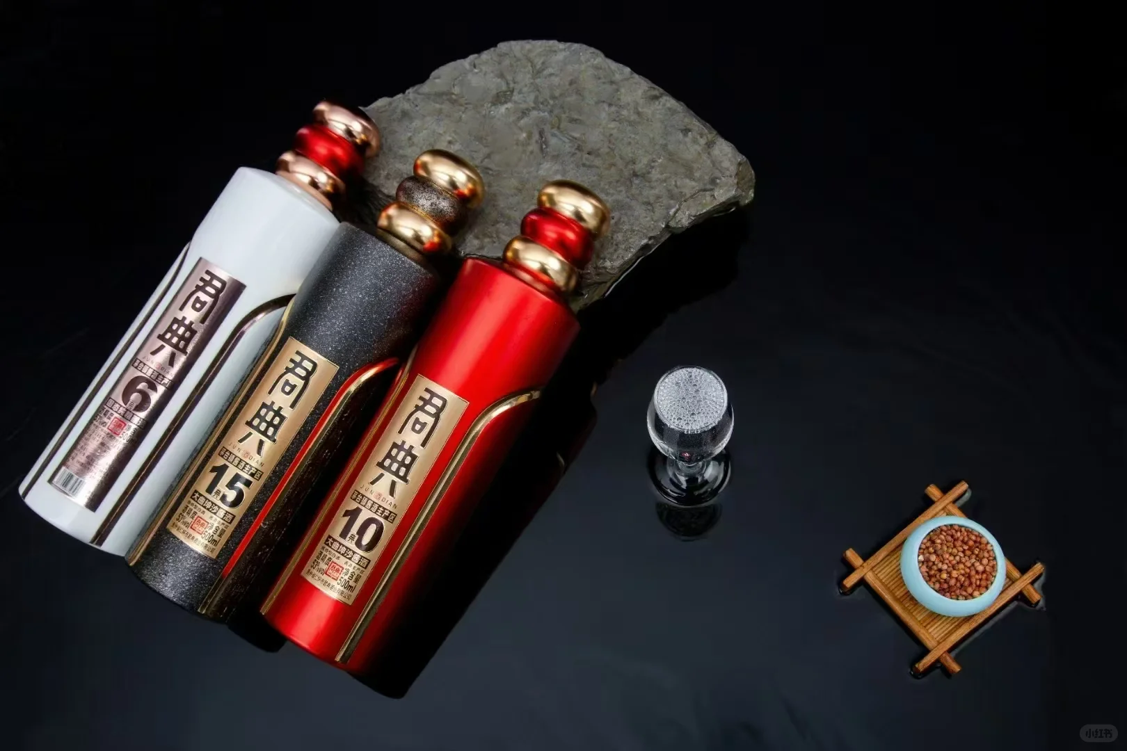 酱香白酒个性化量身定制，免费设计