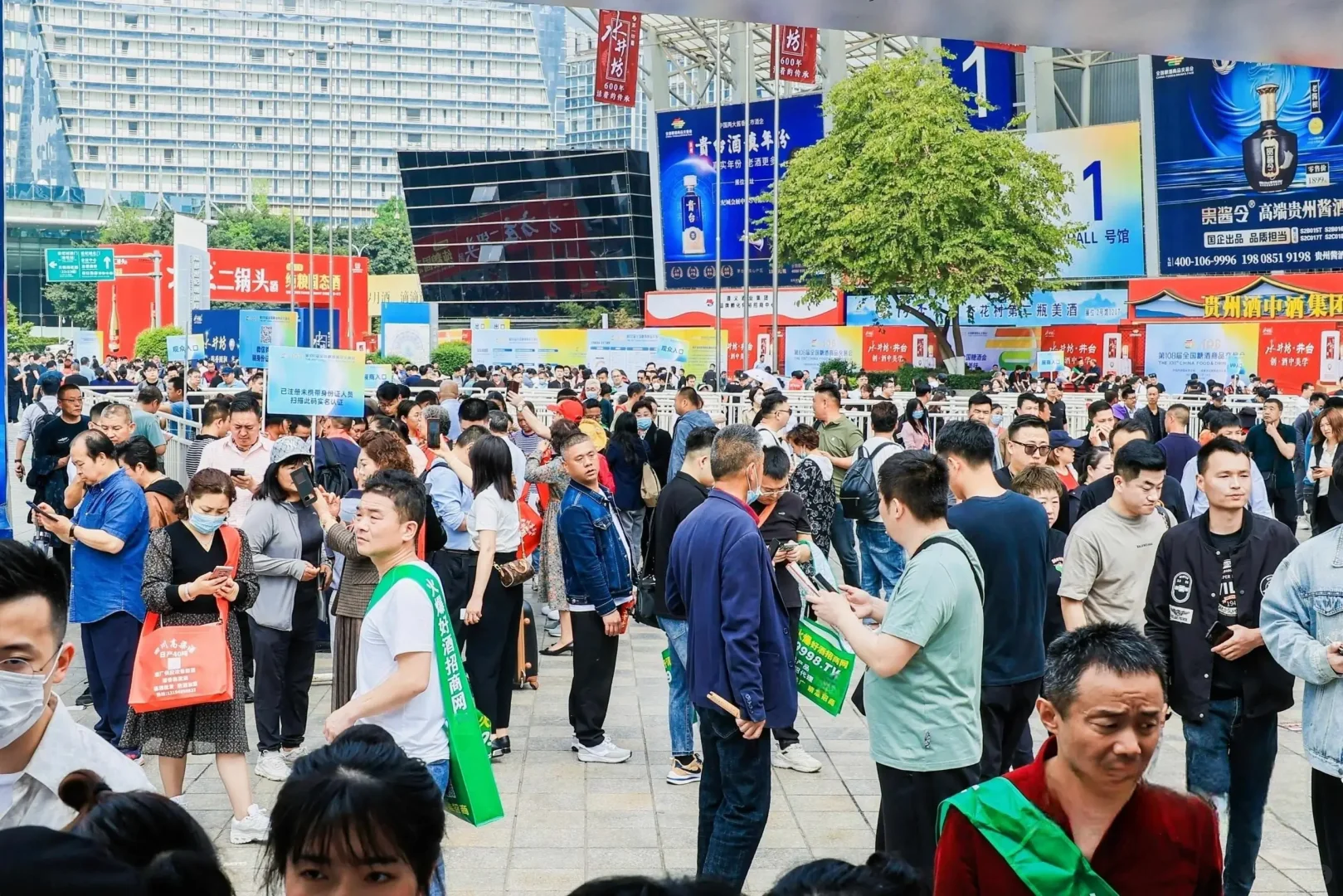 把握葡萄酒市场趋势，巡酒网与您共同奋进