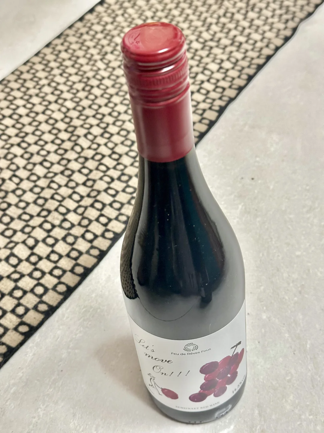 一口惊艳滴晚安小酒！！
